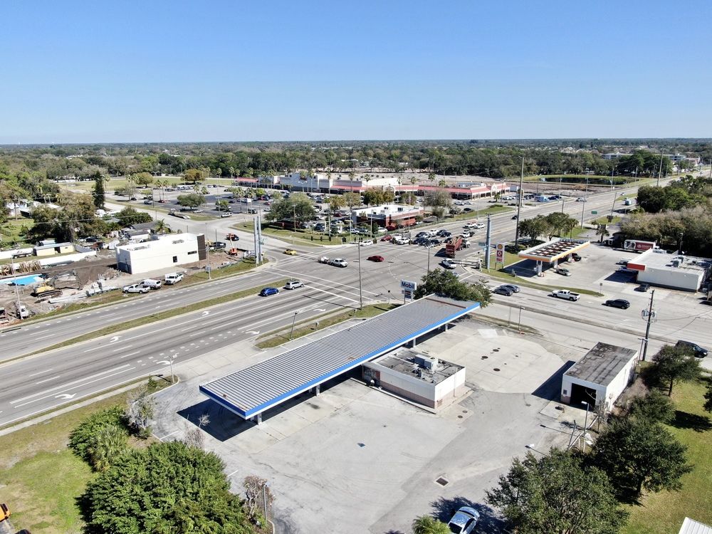3270 53rd Ave E, Bradenton, FL 34203